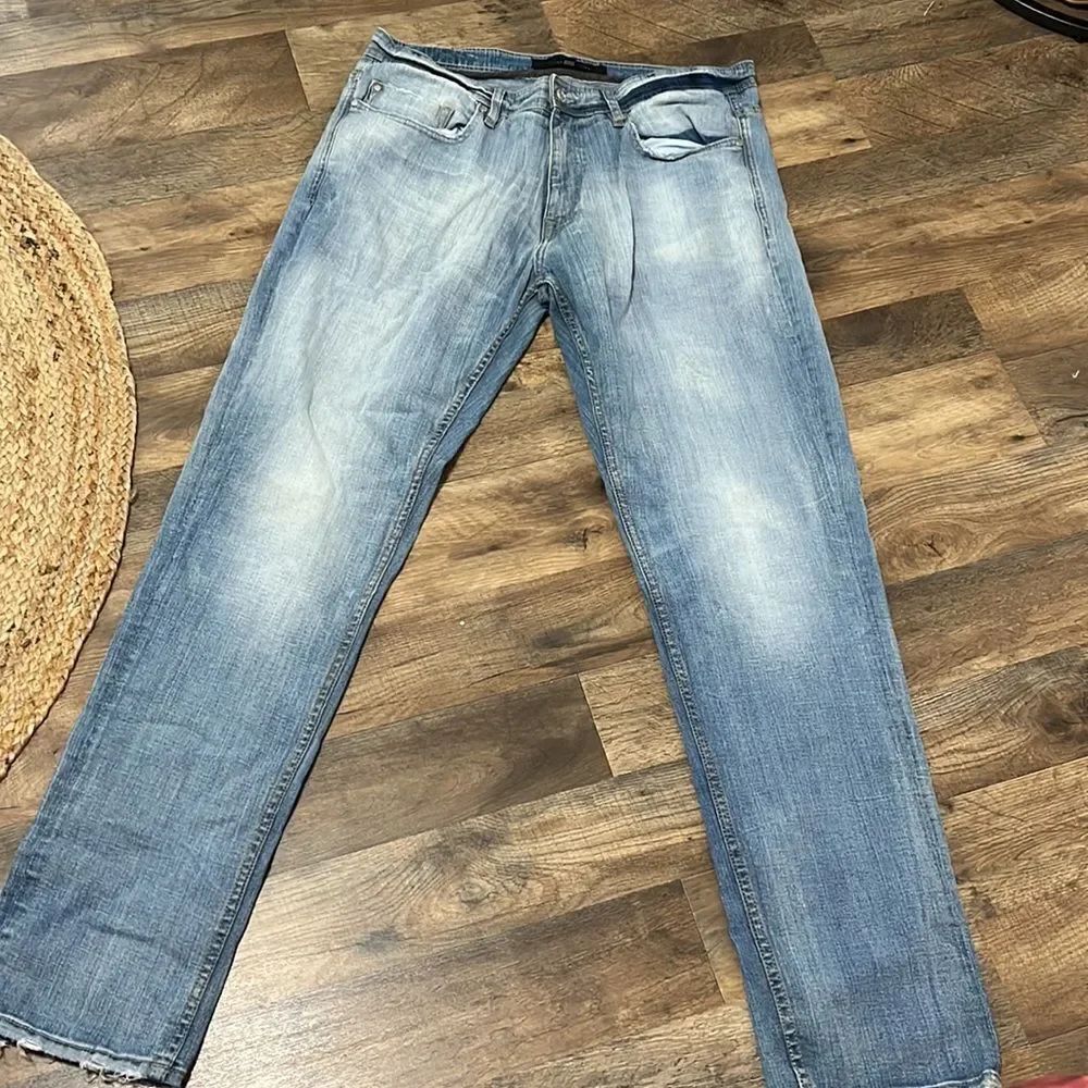 Jordan Craig Legacy Edition Aaron fit jeans. Size 36x32 - Picture 2 of 8